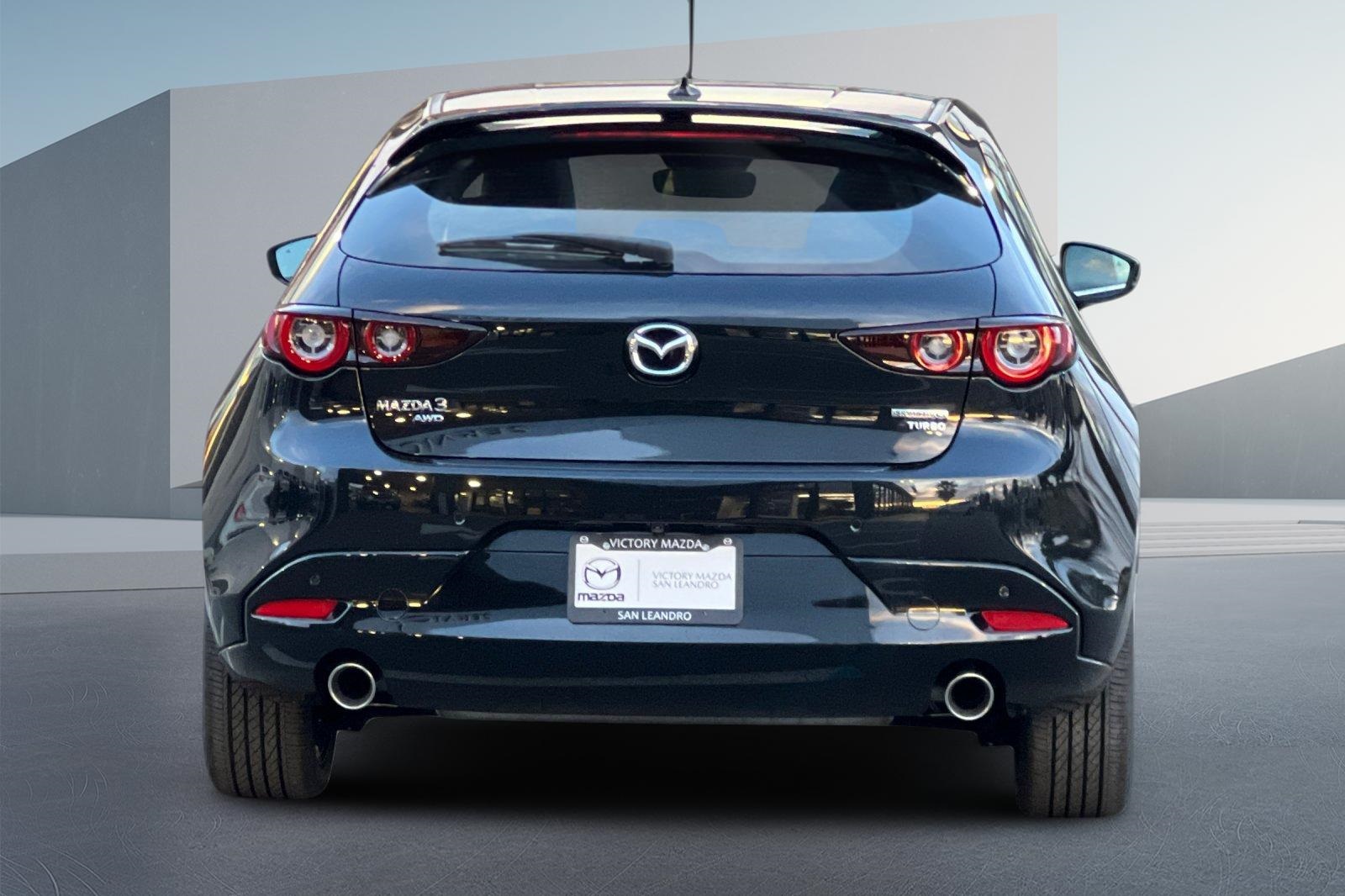 2025 Mazda Mazda3 Hatchback Premium Plus photo 4