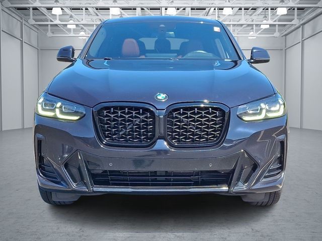 2023 BMW X4 30i's photo