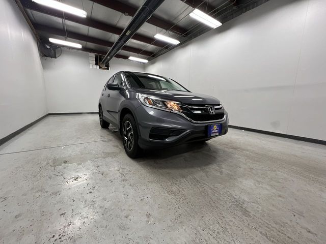 2016 Honda CR-V SE photo 2
