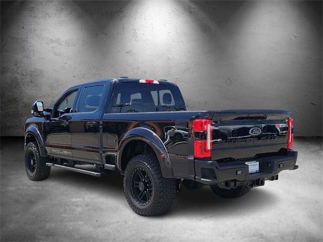 2025 Ford F-250 Lariat photo 4