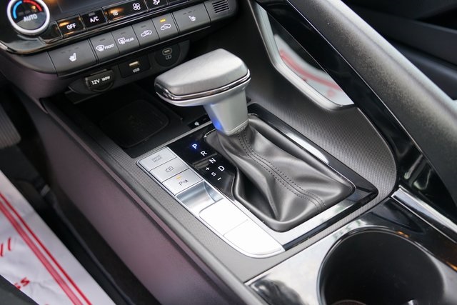 2024 HYUNDAI ELANTRA - Image 18
