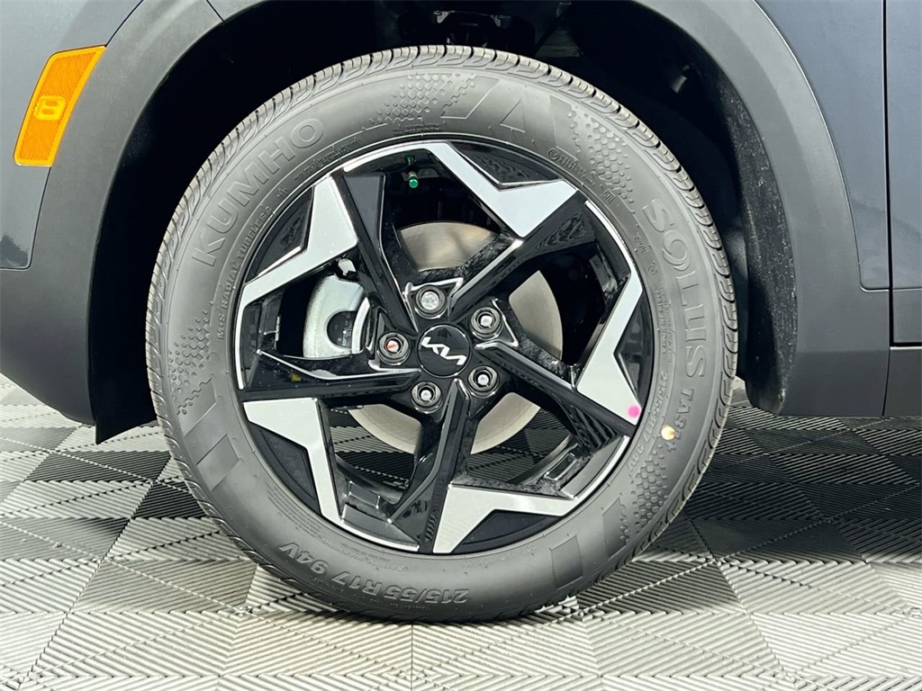 2026 Kia Seltos EX photo 10