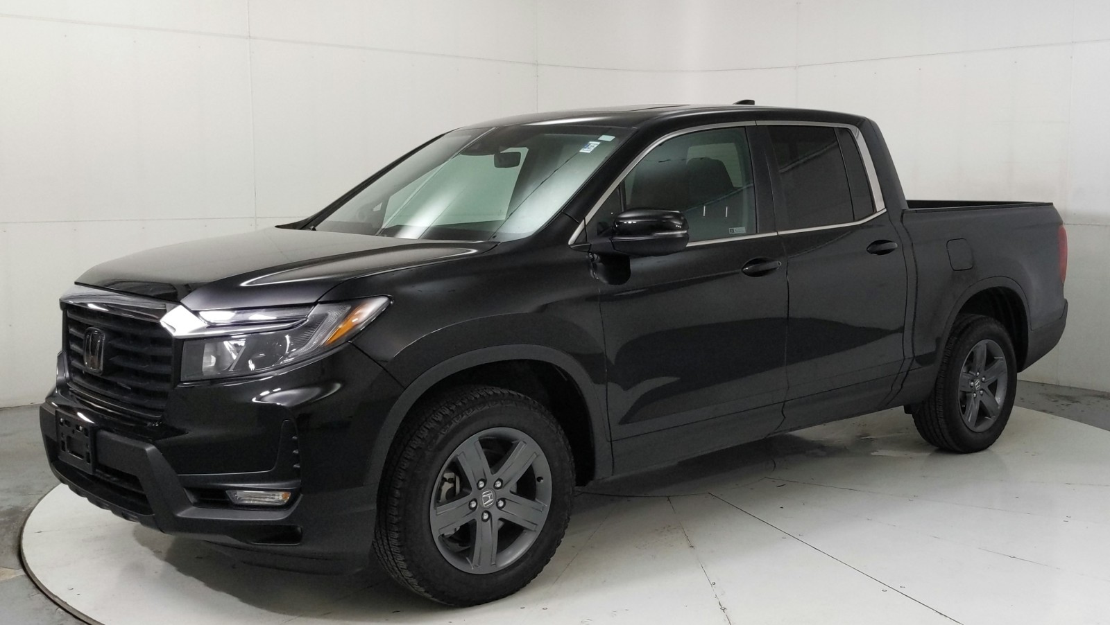 Used 2023 BLACK Honda RTL image 1