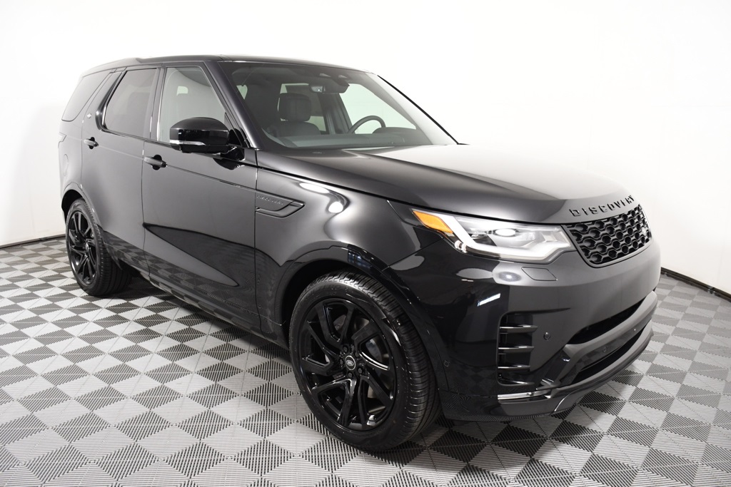 2025 Land Rover Discovery SE photo 5