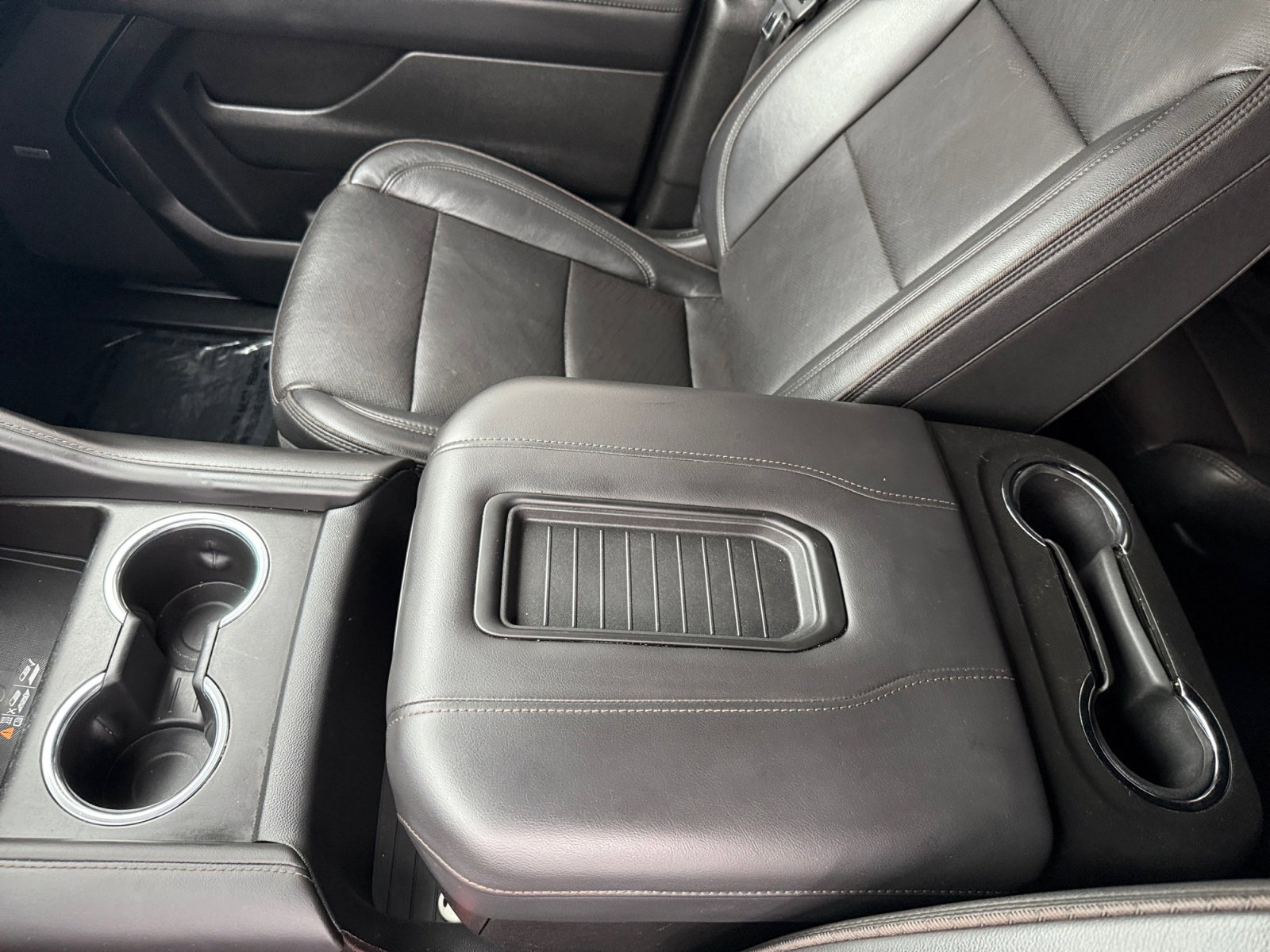 2023 Chevrolet Tahoe High Country photo 13