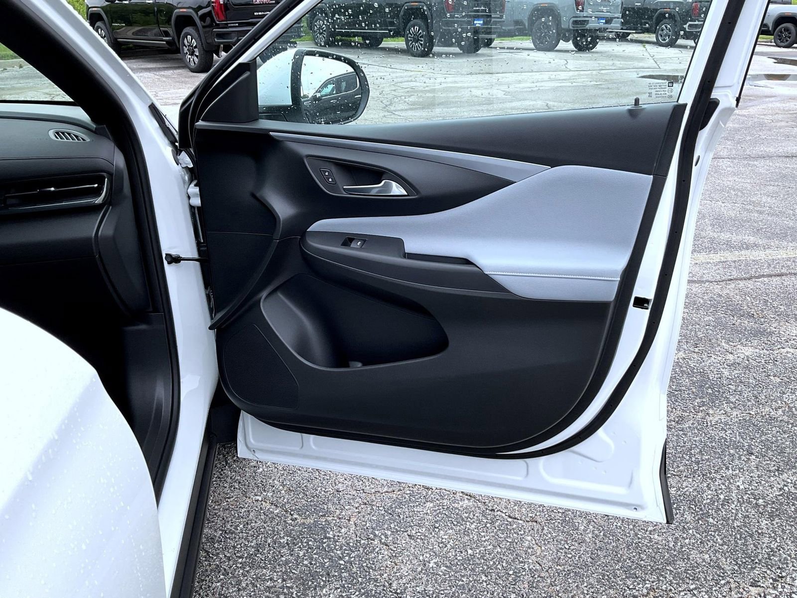2025 Buick Envista Preferred photo 16
