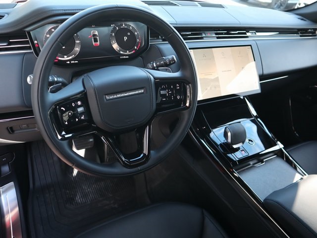 2025 Land Rover Range Rover Sport SE photo 5