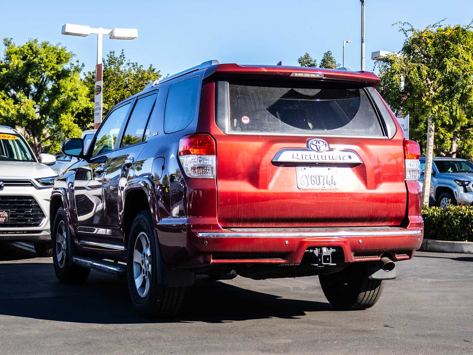 2013 Toyota 4Runner SR5 photo 4