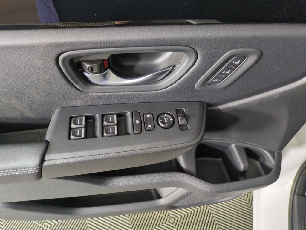 2025 Honda Pilot Touring photo 9