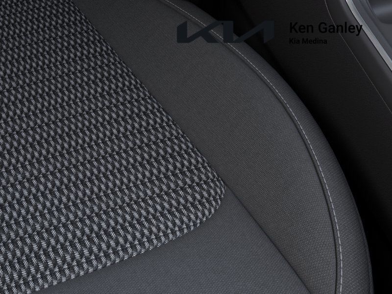 2026 Kia Sorento S photo 17