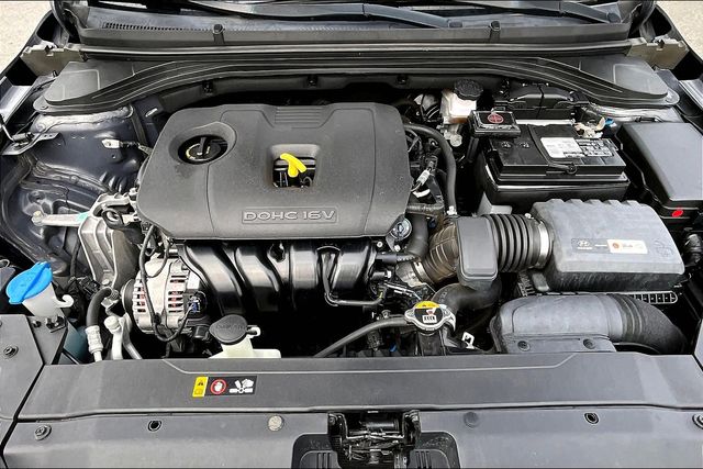 2019 Hyundai Elantra SE photo 7