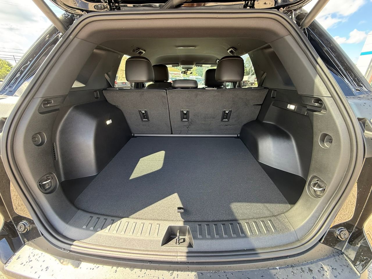 2026 Chevrolet Equinox LT photo 28