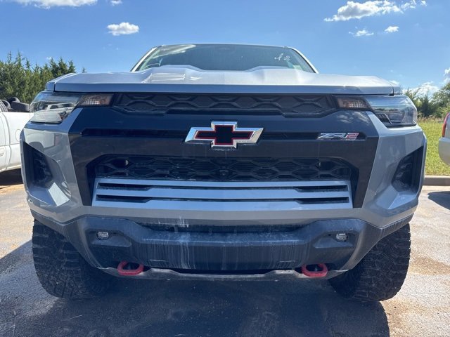 2026 Chevrolet Colorado ZR2 photo 2