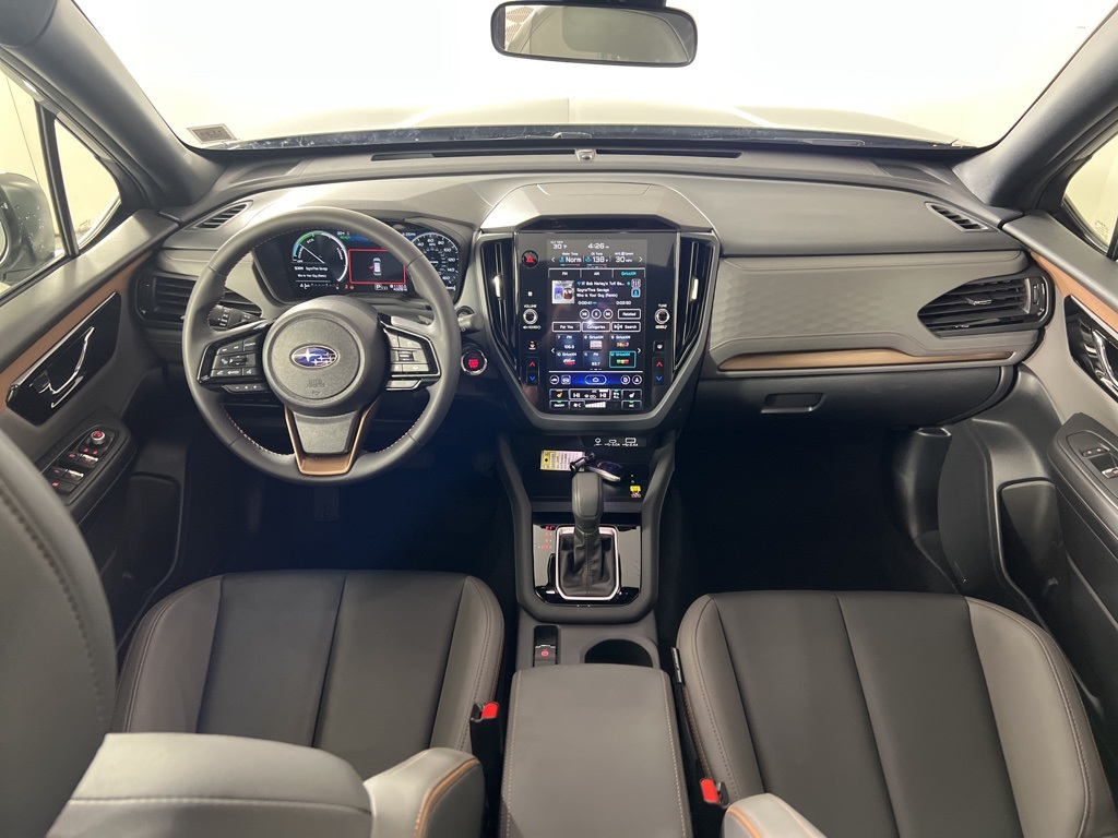 2025 Subaru Forester Sport photo 2