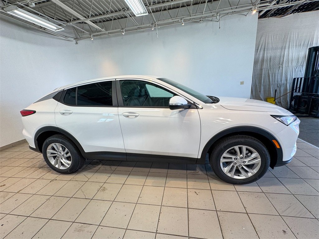 2025 Buick Envista Preferred photo 3