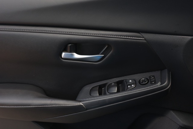 2023 Nissan Sentra SV photo 22