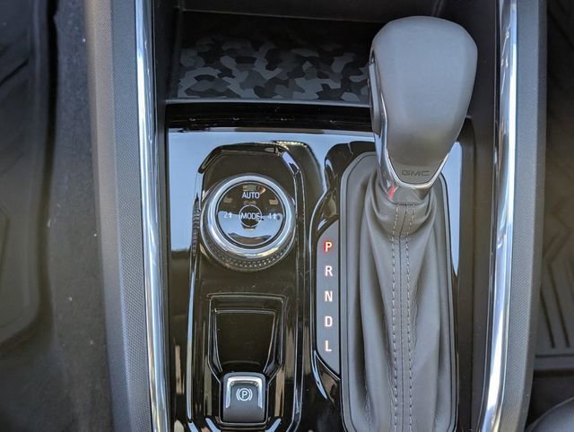 2025 Gmc Canyon Elevation photo 16