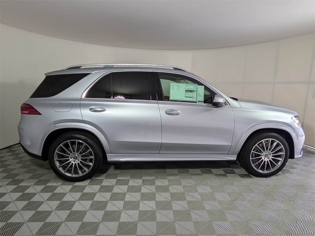 2025 Mercedes Benz GLE 350 4MATIC photo 3