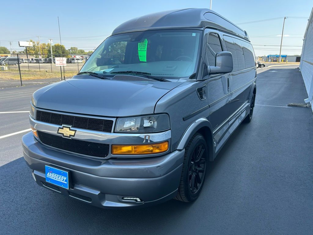2021 Chevrolet Express LS photo 6