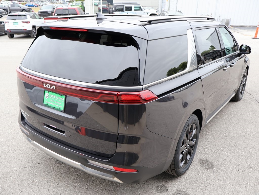 2024 Kia Carnival SX Prestige photo 5