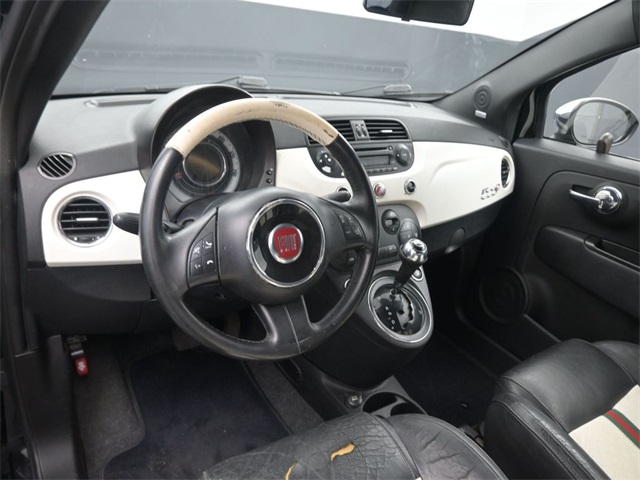 2012 Fiat 500 Lounge photo 16