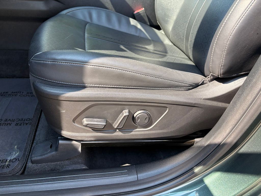 2022 Kia Sorento X-Line S photo 11