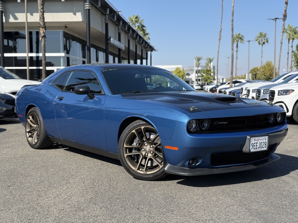 2021 Dodge Challenger R/T's photo