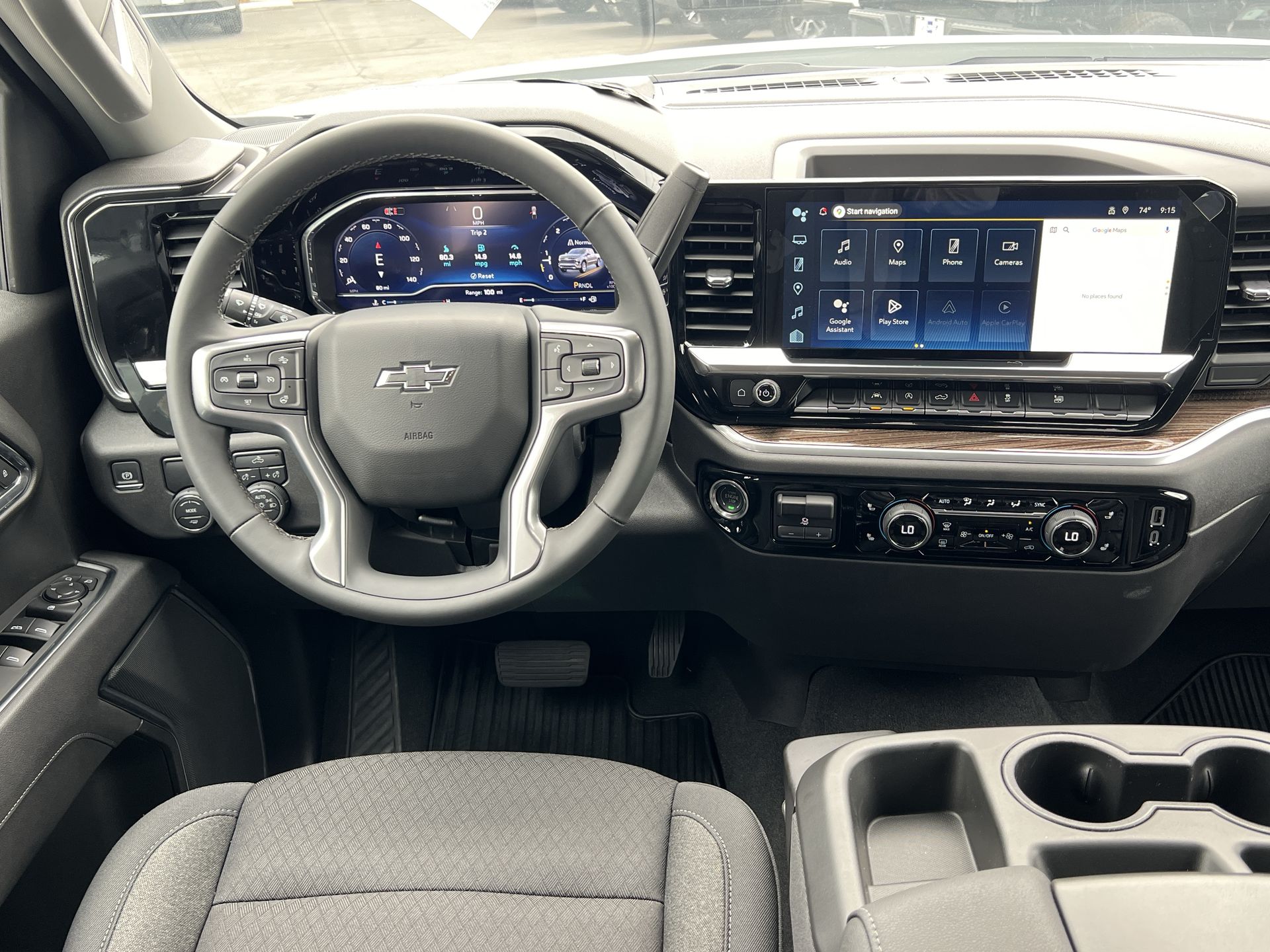 2025 Chevrolet Silverado 1500 RST photo 5