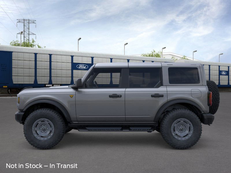 2025 Ford Bronco Badlands photo 3