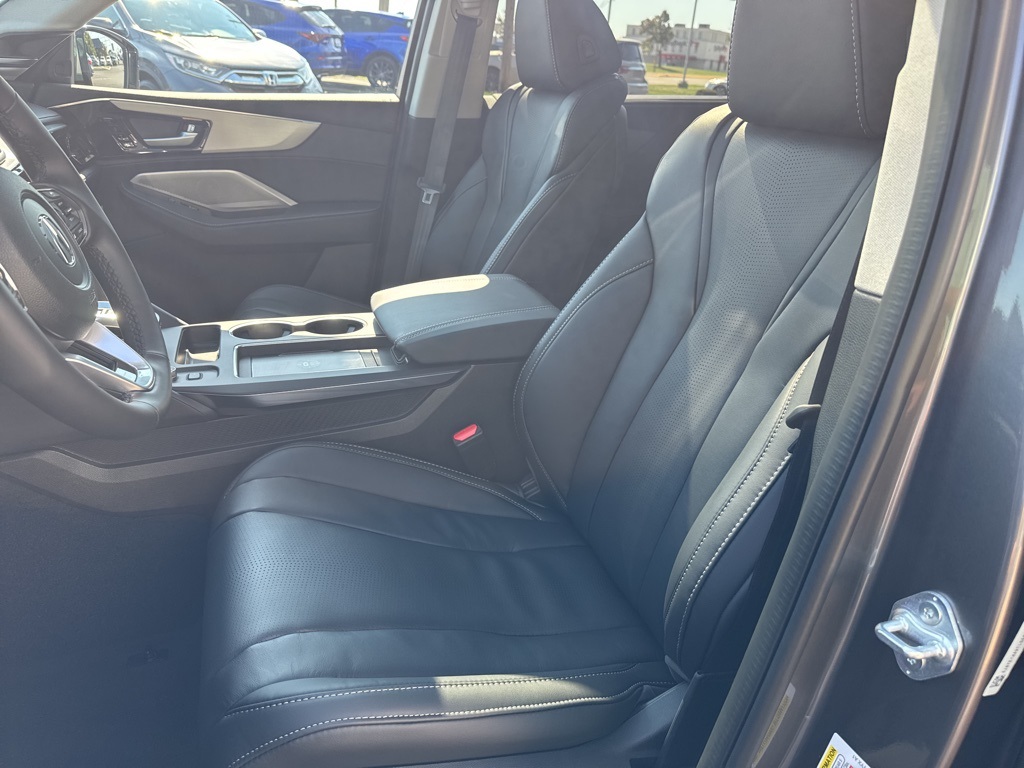 2026 Acura MDX SH-AWD Technology photo 5