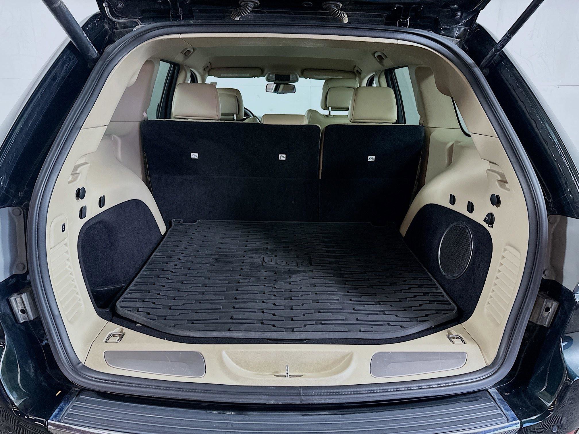 2014 Jeep Grand Cherokee Limited photo 23