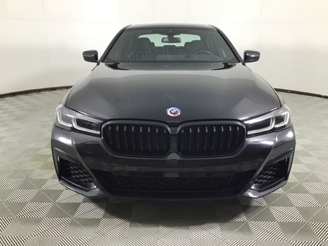 2022 Bmw M550i photo 2