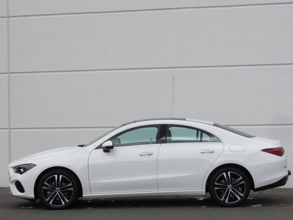 2025 Mercedes Benz CLA 250 4MATIC photo 4