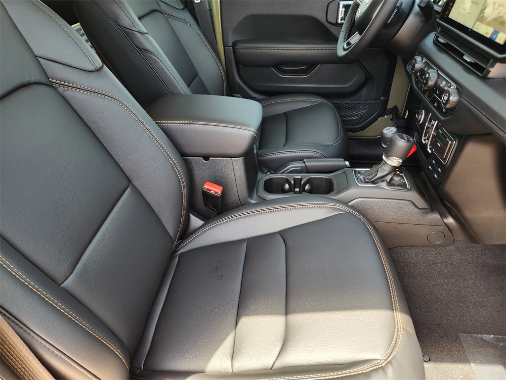 2025 Jeep Gladiator Texas Trail photo 9