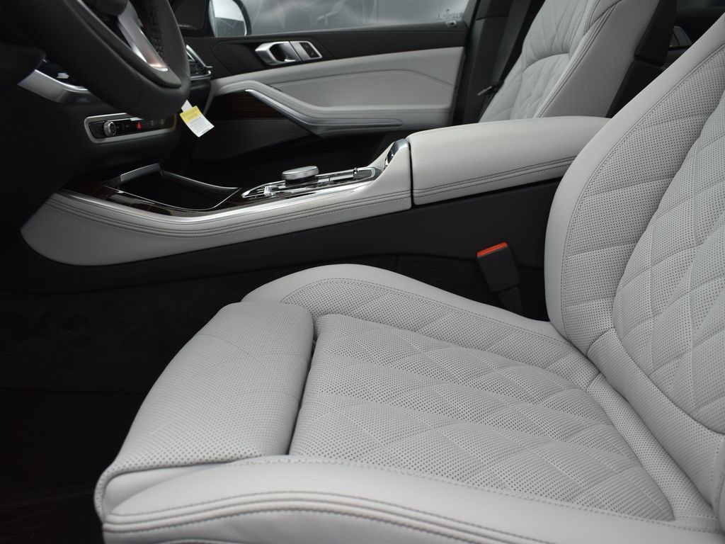 2026 Bmw X5 xDrive50e photo 12