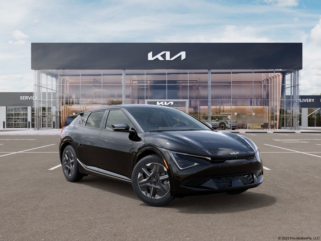 2025 Kia EV6 Light L/R's photo