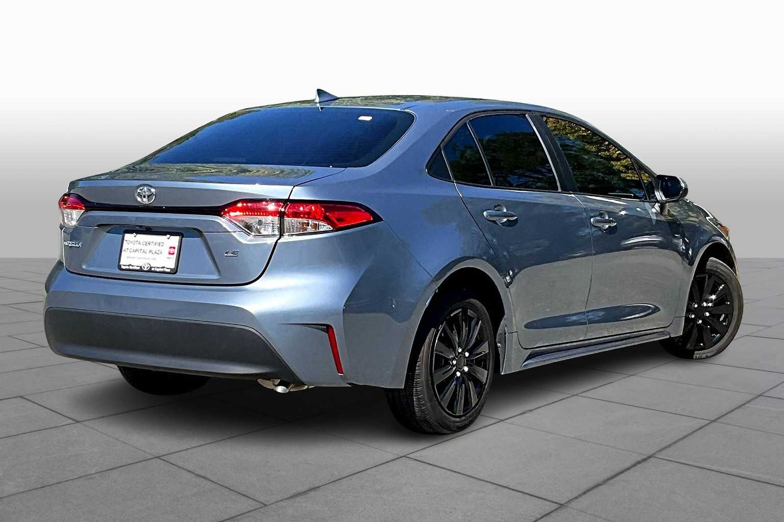 2024 Toyota Corolla LE photo 24