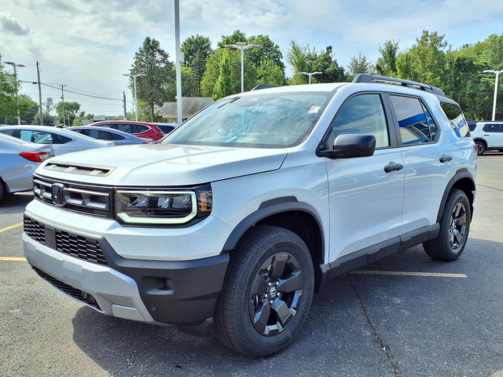 2026 Honda Passport photo 3