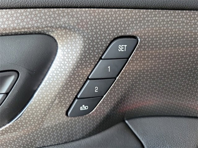 2023 Chevrolet Traverse Premier photo 22