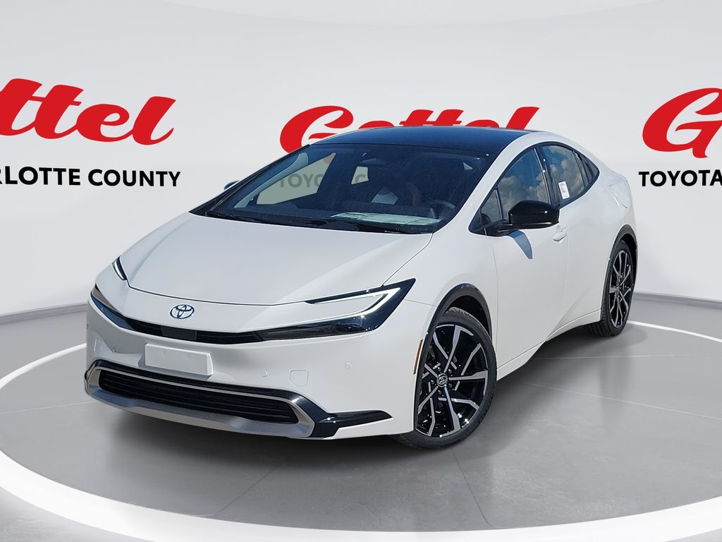 2026 Toyota Prius XSE's photo