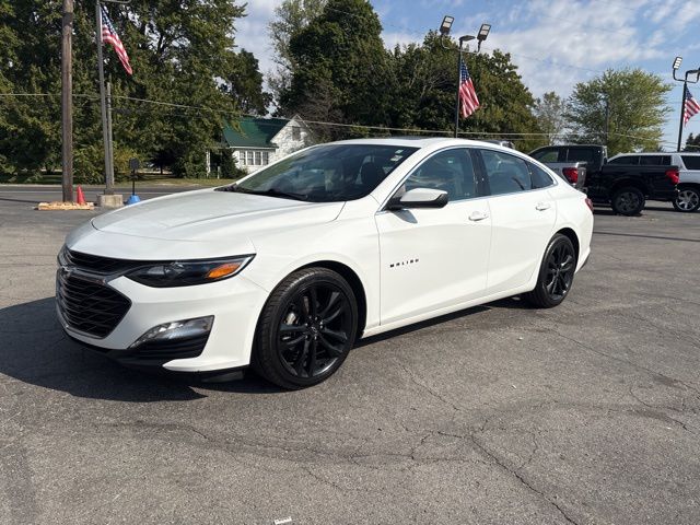 2023 Chevrolet Malibu 1LT photo 2