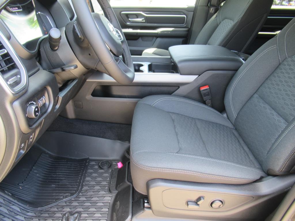 2025 Ram 1500 Big Horn Lone Star photo 15