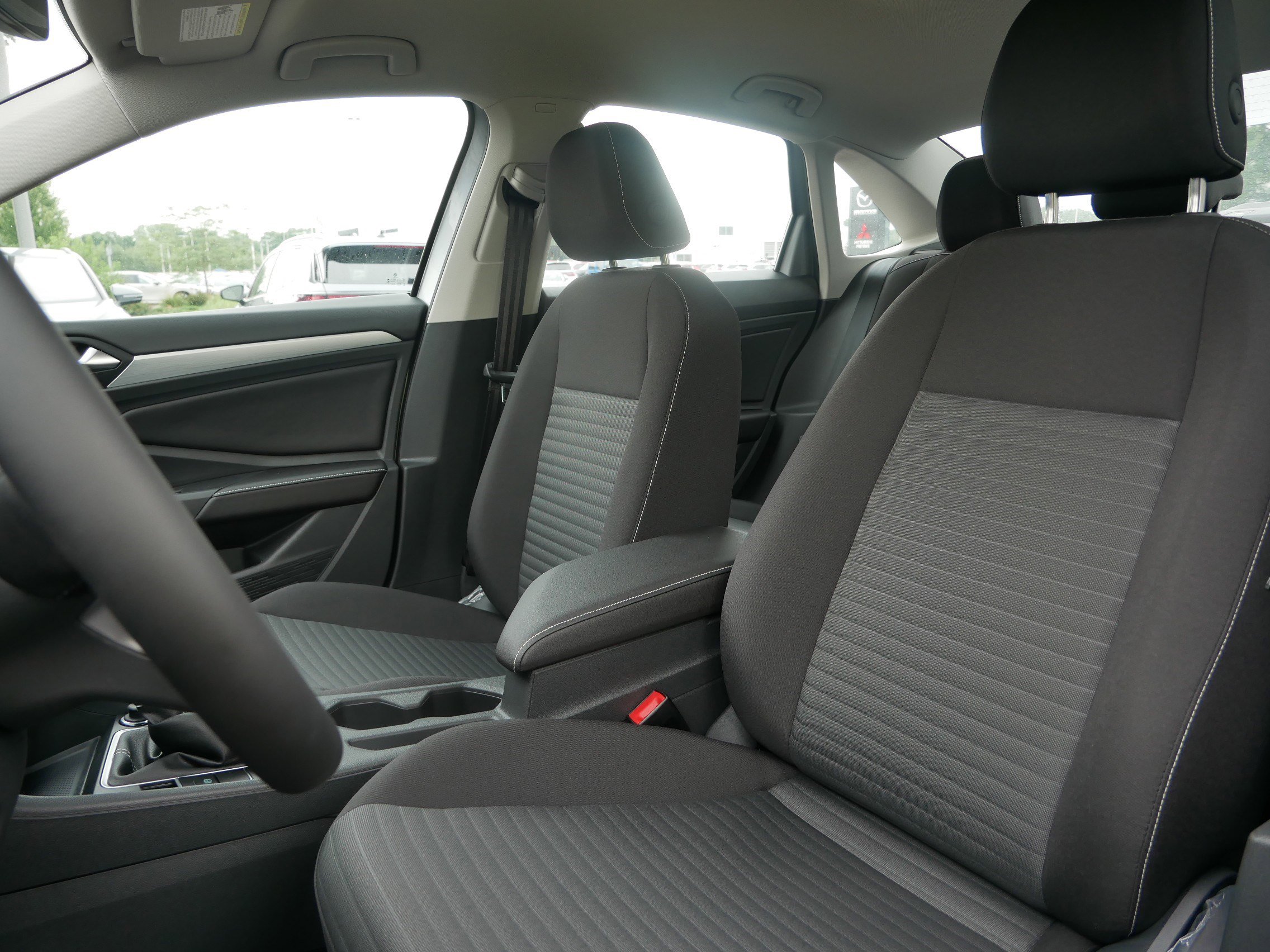 2025 Volkswagen Jetta S photo 4