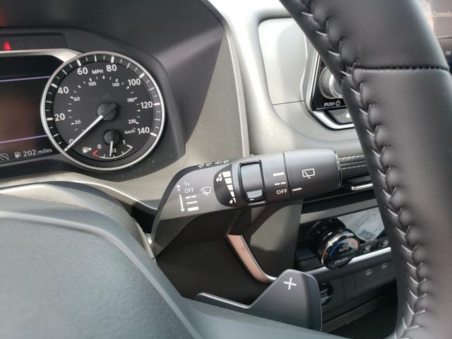 2025 Nissan Rogue SV photo 24