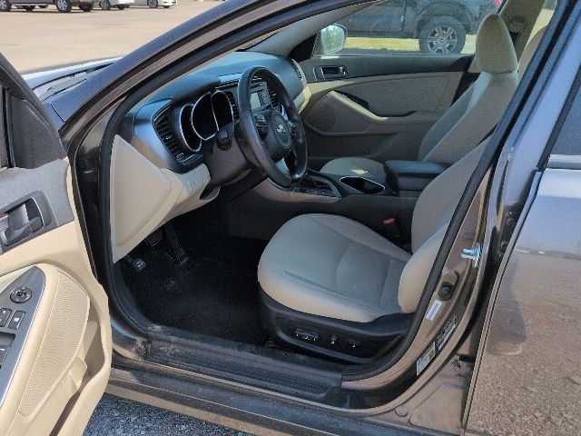2015 Kia Optima LX photo 7