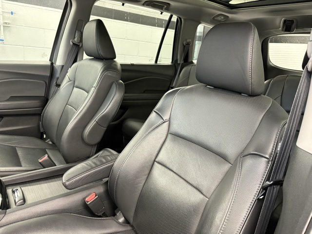2020 Honda Pilot Elite photo 7