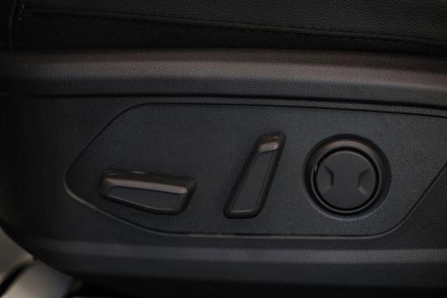 2025 Hyundai Tucson Hybrid Limited photo 8