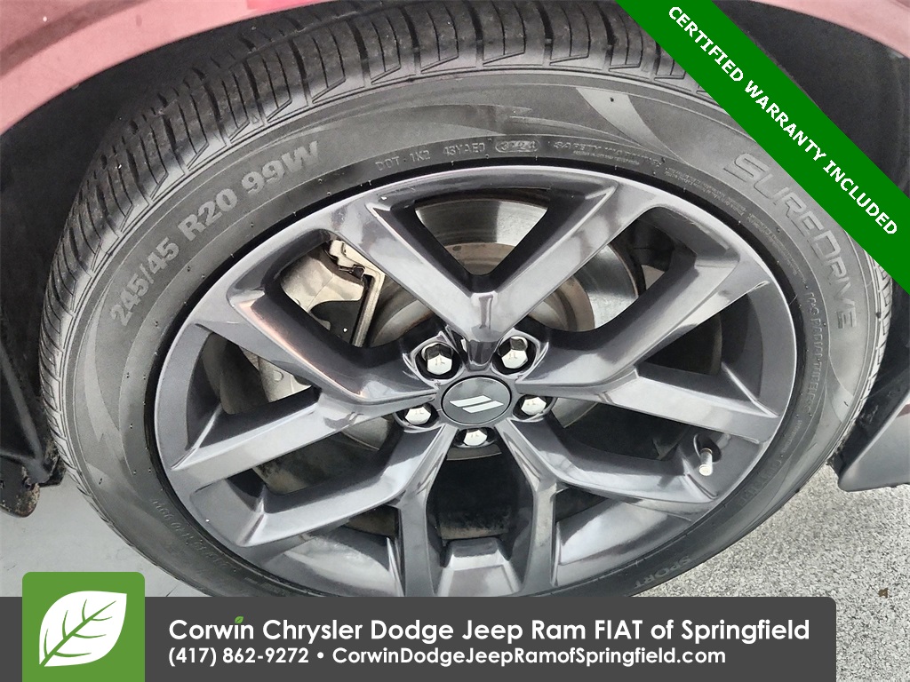 2021 Dodge Challenger R/T photo 13