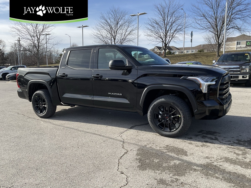 2026 Toyota Tundra SR5's photo