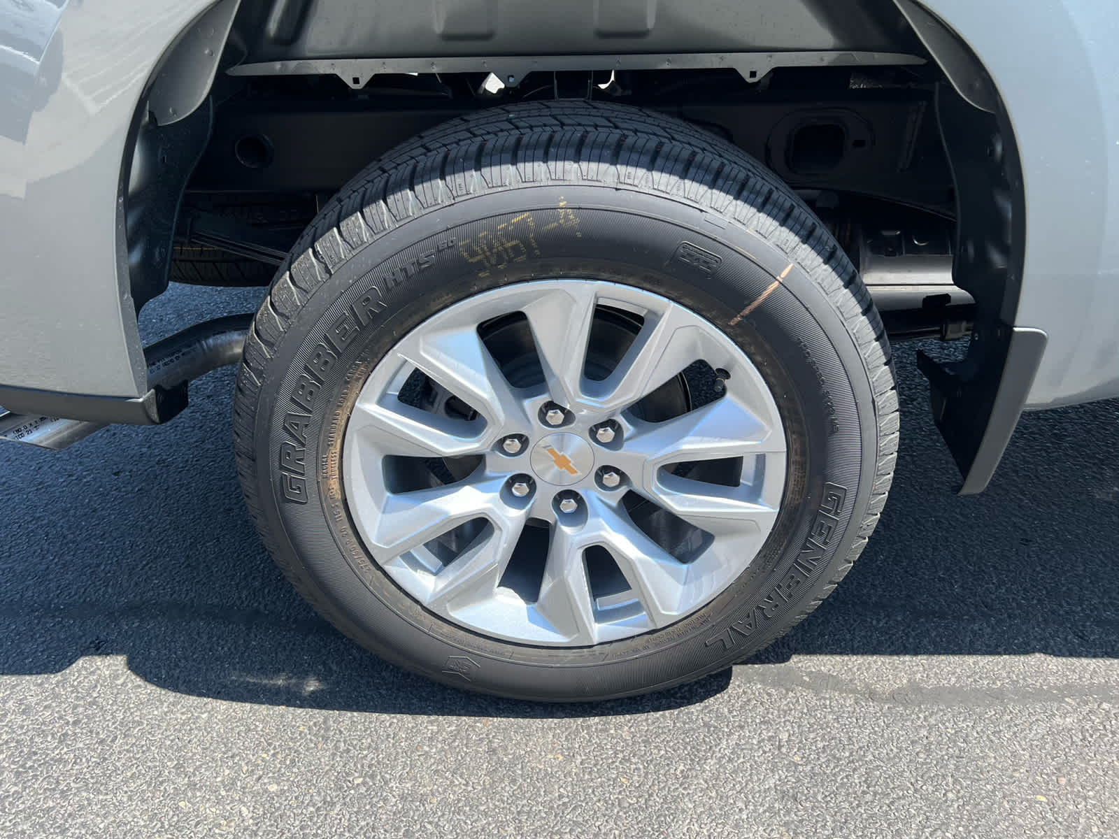 2026 Chevrolet Silverado 1500 Custom photo 11